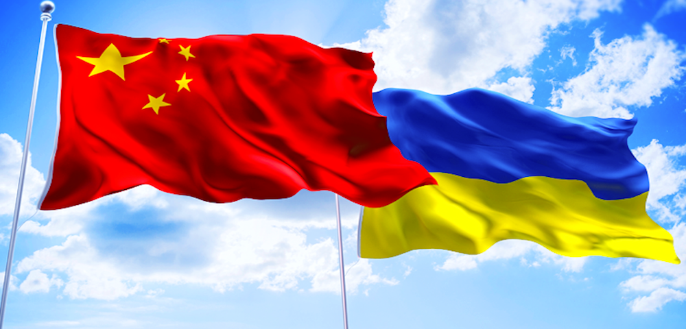 Україна відкрила три візових центри в Китаї