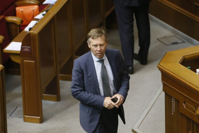 Соболев обвиняет политконкурентов для «отбеливания» БЮТ