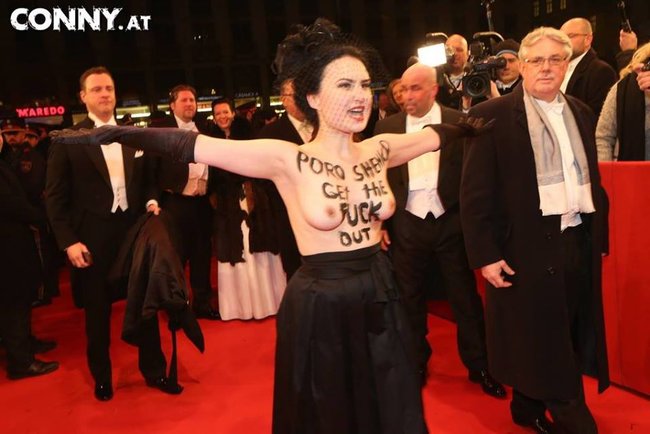 Оголення активістки Femen перед Порошенко у Відні було черговою провокацією РФ?
