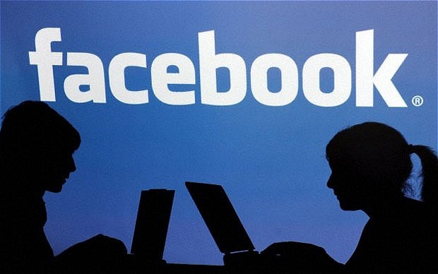 «Укрзалізниця» заплатить 650 000 гривень за просування своєї сторінки у Facebook