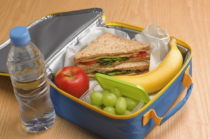 Депутати міської ради не підтримали петицію про повернення безкоштовних сніданків у школах