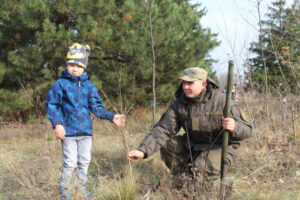 У запорізькому заповіднику висадили дерева із Західної України