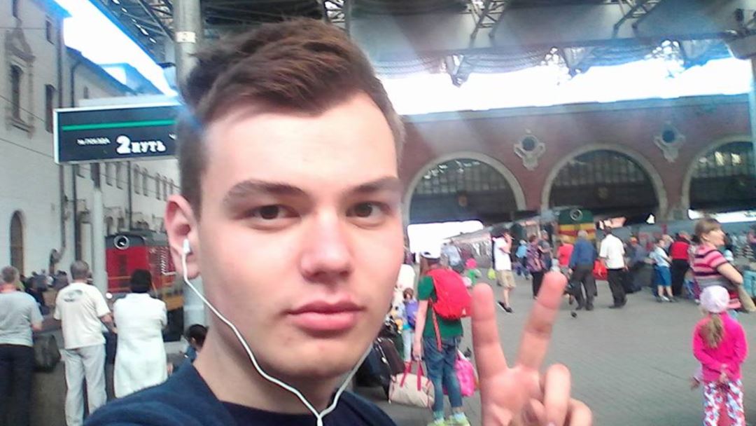 В Росії наклав на себе руки хлопець, який відчайдушно підтримував Україну