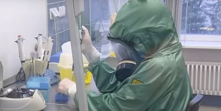 За добу від коронавірусу в Україні померла 21 людина