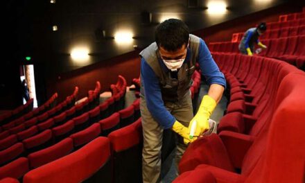Відсьогодні в країні дозволено роботу кінотеатрам – умови відвідування