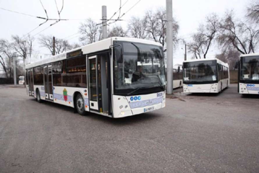 У Запоріжжі повідомили про зміну руху 2 автобусних маршрутів