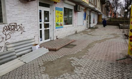 Мешканці Запоріжжя збирають підписи під ініціативою реконструкції