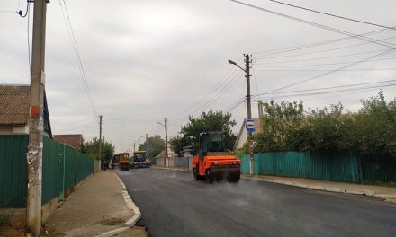 У Запоріжжі розпочали ремонт дороги з дуже інтенсивним рухом автомобілів