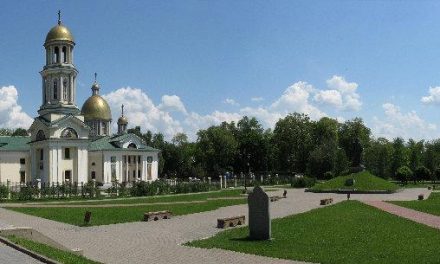 Парк біля церкви Богуслаєва будуть реконструювати за гроші запоріжців