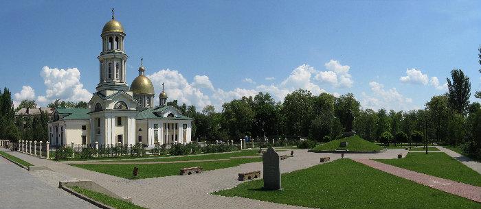 Парк біля церкви Богуслаєва будуть реконструювати за гроші запоріжців