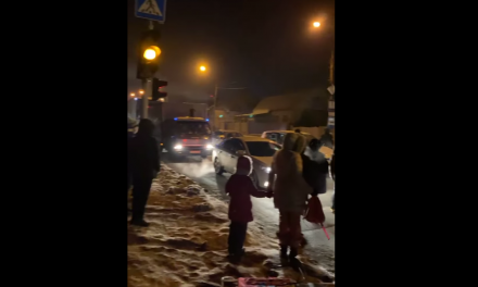 У Запоріжжі мітингувальники перекривали дорогу через відсутність електроенергії – відео