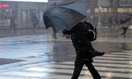 Мешканців Запоріжжя та області попереджають про несприятливі погодні умови