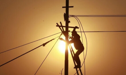 Завтра ряд будинків у Запоріжжі відключать від електроенергії – адреси