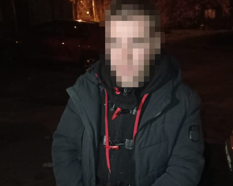 У Києві затримали мешканця Миколаєва, який підозрюється у зґвалтуванні й пограбуванні дівчини – фото