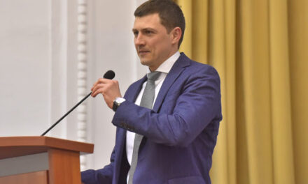 Депутати в Запоріжжі проголосували за зняття секретаря міськради