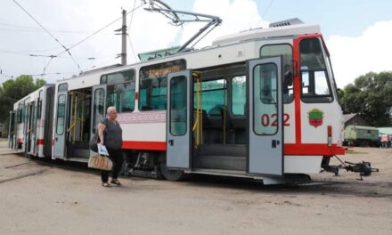 До комунального транспорту Запоріжжі долучився ще один трамвай