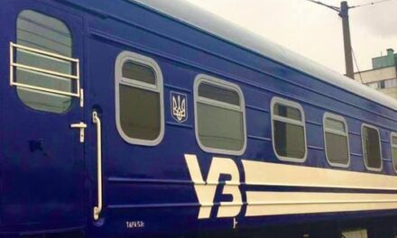 У київському потязі впав пасажир й помер