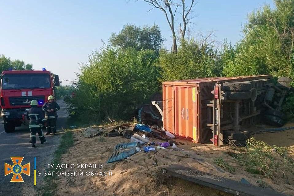 Сталася серйозна аварія поблизу Запоріжжя, є жертви