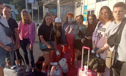Продовження скандалу з авіакомпанією Ryanair та дітьми з Мелітополя, які не змогли виїхати до Кракова