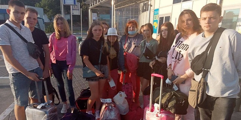 Продовження скандалу з авіакомпанією Ryanair та дітьми з Мелітополя, які не змогли виїхати до Кракова
