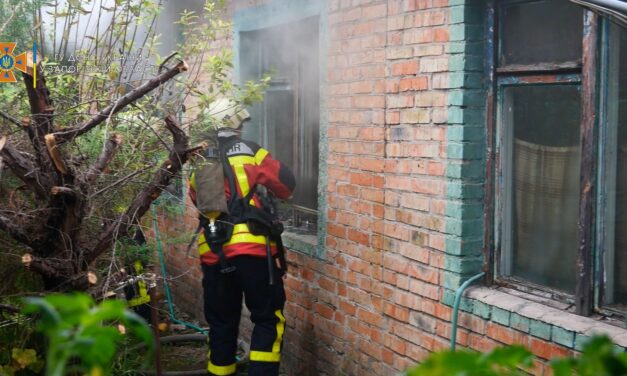 На Запоріжжі в будинку під час пожежі загинув чоловік – фото