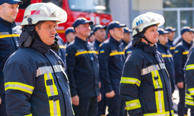 Роман Корбут розповів, як вдалося загасити наймасштабнішу пожежу в Запоріжжі за останній час