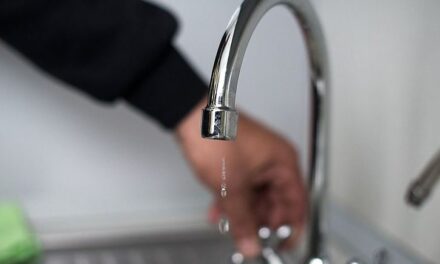 Мешканців Запоріжжя попереджають про масштабне відключення води – адреси