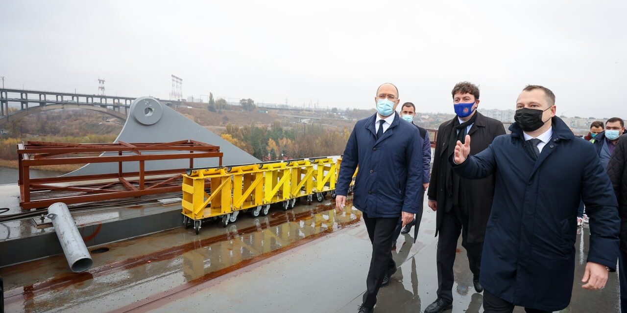 За два роки у Запоріжжі завершиться будівництво вантового мосту, – Денис Шмигаль
