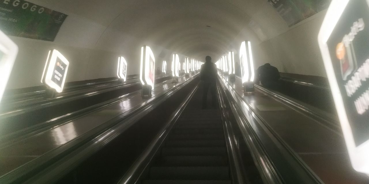 У київському метро істотно поменшало пасажирів – фото