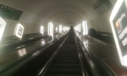 У київському метро істотно поменшало пасажирів – фото