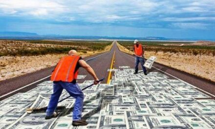 «Золоті дороги»: експосадовець Запорізької ОДА підрахував у скільки обійдеться найдешевший ремонт дороги